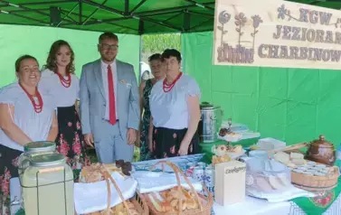 Aparat 3 - Dożynki Gminne w Kocinie - rolnicy podziękowali za plony 136