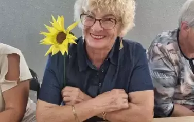 Wizyta senior&oacute;w ze Skalbmierza w Klubie Seniora w Kocinie 9