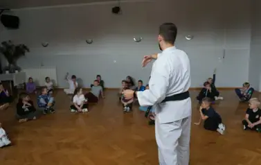 Pierwsze zajęcia karate już za nami! 11