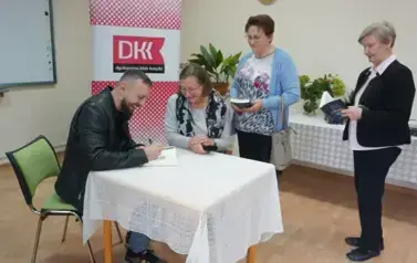 Spotkanie autorskie z Michałem Śmielakiem w Opatowcu 7