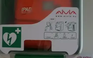 Bezpieczna Gmina Opatowiec &ndash; AED i pierwsza pomoc dla każdego Zakończenie projektu, szkolenia i uroczysty montaż defibrylatora 3