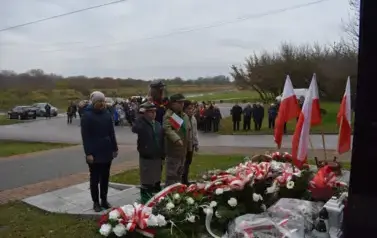 Uroczyste obchody Narodowego Święta Niepodległości w Opatowcu 12