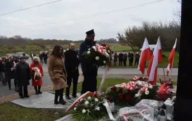 Uroczyste obchody Narodowego Święta Niepodległości w Opatowcu 23