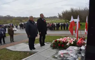 Uroczyste obchody Narodowego Święta Niepodległości w Opatowcu 30