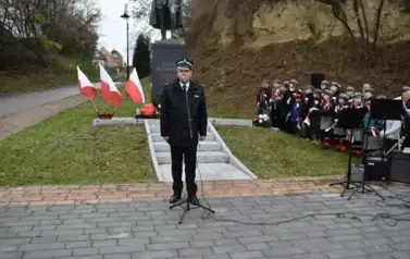 Uroczyste obchody Narodowego Święta Niepodległości w Opatowcu 50