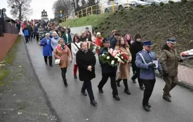 Uroczyste obchody Narodowego Święta Niepodległości w Opatowcu 60