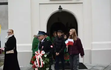 Uroczyste obchody Narodowego Święta Niepodległości w Opatowcu 85