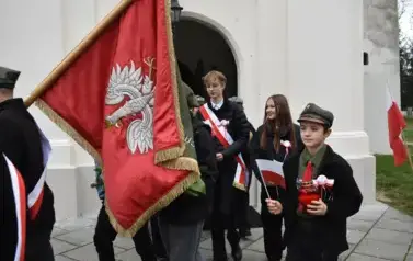 Uroczyste obchody Narodowego Święta Niepodległości w Opatowcu 93