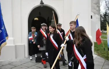 Uroczyste obchody Narodowego Święta Niepodległości w Opatowcu 95