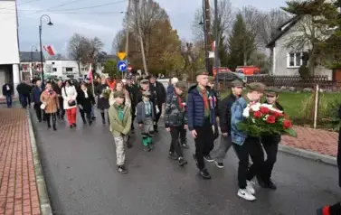 Uroczyste obchody Narodowego Święta Niepodległości w Opatowcu 129