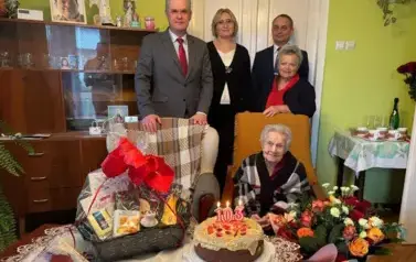 103 lata pogodnego uśmiechu &ndash; kolejny piękny jubileusz Pani Walerii z Opatowca. 4