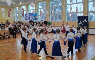 Dzień Babci i Dziadka w Zespole Szkolno-Przedszkolnym w Opatowcu 17