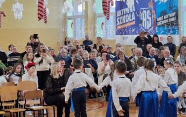 Dzień Babci i Dziadka w Zespole Szkolno-Przedszkolnym w Opatowcu 18