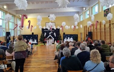 Dzień Babci i Dziadka w Zespole Szkolno-Przedszkolnym w Opatowcu 39