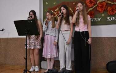 XVII Gminny Dzień Kobiet w Krzczonowie 13