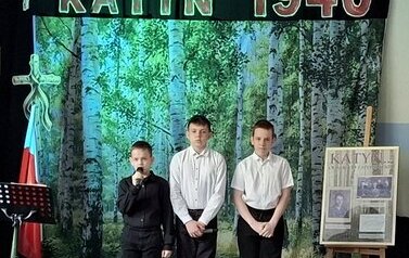 &bdquo;Pamięć, kt&oacute;rej nie zatrze czas&rdquo; &ndash; uroczystość z okazji Dnia Pamięci Ofiar Zbrodni Katyńskiej 21