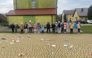 &bdquo;Sprzątanie świata&rdquo; w Gminie Opatowiec 14