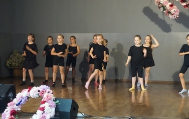 Podsumowanie sezonu artystycznego Skakanka.Dance w Instytucji Kultury w Opatowcu 7