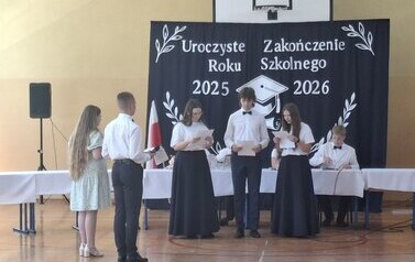 Uroczyste zakończenie roku szkolnego 2025/2026 w Zespole Szkolno&ndash;Przedszkolnym w Opatowcu 48