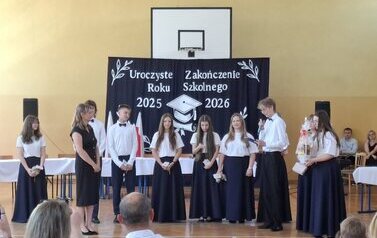 Uroczyste zakończenie roku szkolnego 2025/2026 w Zespole Szkolno&ndash;Przedszkolnym w Opatowcu 51