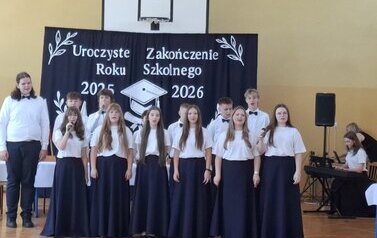 Uroczyste zakończenie roku szkolnego 2025/2026 w Zespole Szkolno&ndash;Przedszkolnym w Opatowcu 53