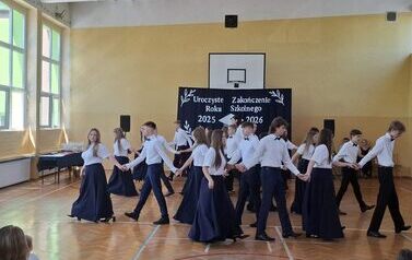 Uroczyste zakończenie roku szkolnego 2025/2026 w Zespole Szkolno&ndash;Przedszkolnym w Opatowcu 64