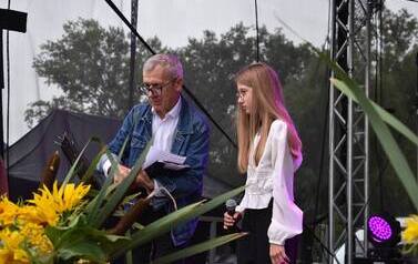 XXVI Świętokrzyski Młodzieżowy Championat Koni Małopolskich w Opatowcu - święto hodowc&oacute;w, tradycji i dobrej zabawy - aparat 2 79