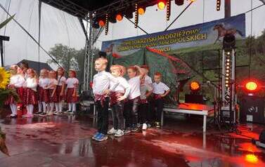 XXVI Świętokrzyski Młodzieżowy Championat Koni Małopolskich w Opatowcu - święto hodowc&oacute;w, tradycji i dobrej zabawy - aparat 2 90