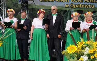 XXVI Świętokrzyski Młodzieżowy Championat Koni Małopolskich w Opatowcu - święto hodowc&oacute;w, tradycji i dobrej zabawy - aparat 2 129