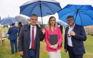XXVI Świętokrzyski Młodzieżowy Championat Koni Małopolskich w Opatowcu - święto hodowc&oacute;w, tradycji i dobrej zabawy - aparat 2 165