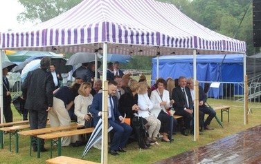 XXVI Świętokrzyski Młodzieżowy Championat Koni Małopolskich w Opatowcu - święto hodowc&oacute;w, tradycji i dobrej zabawy - aparat 3 99