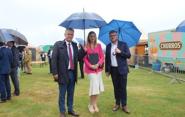 XXVI Świętokrzyski Młodzieżowy Championat Koni Małopolskich w Opatowcu - święto hodowc&oacute;w, tradycji i dobrej zabawy - aparat 3 103