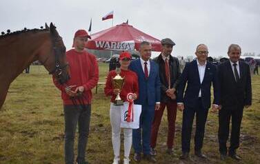 XXVI Świętokrzyski Młodzieżowy Championat Koni Małopolskich w Opatowcu - święto hodowc&oacute;w, tradycji i dobrej zabawy - aparat 4 39
