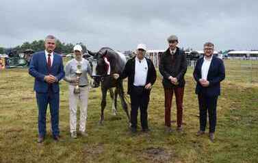 XXVI Świętokrzyski Młodzieżowy Championat Koni Małopolskich w Opatowcu - święto hodowc&oacute;w, tradycji i dobrej zabawy - aparat 4 52