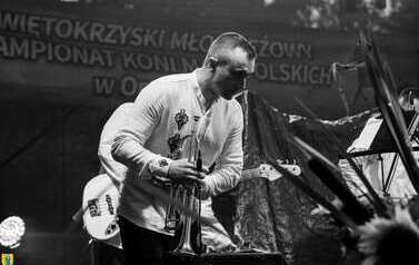 XXVI Świętokrzyski Młodzieżowy Championat Koni Małopolskich w Opatowcu - święto hodowc&oacute;w, tradycji i dobrej zabawy - aparat 1 15