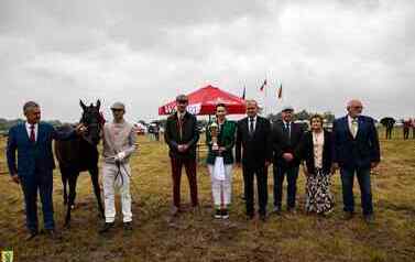 XXVI Świętokrzyski Młodzieżowy Championat Koni Małopolskich w Opatowcu - święto hodowc&oacute;w, tradycji i dobrej zabawy - aparat 1 153