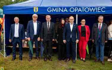 XXVI Świętokrzyski Młodzieżowy Championat Koni Małopolskich w Opatowcu - święto hodowc&oacute;w, tradycji i dobrej zabawy - aparat 1 156