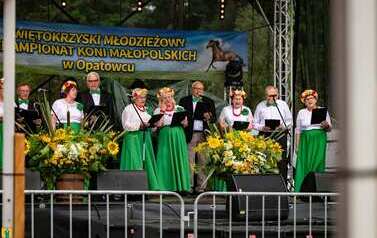 XXVI Świętokrzyski Młodzieżowy Championat Koni Małopolskich w Opatowcu - święto hodowc&oacute;w, tradycji i dobrej zabawy - aparat 1 163