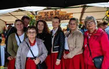 XXVI Świętokrzyski Młodzieżowy Championat Koni Małopolskich w Opatowcu - święto hodowc&oacute;w, tradycji i dobrej zabawy - aparat 1 188