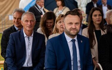 XXVI Świętokrzyski Młodzieżowy Championat Koni Małopolskich w Opatowcu - święto hodowc&oacute;w, tradycji i dobrej zabawy - aparat 1 208