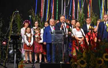 Dożynki Gminno-Powiatowe w Kazimierzy Wielkiej. Gmina Opatowiec z II miejscem za najpiękniejszy wieniec. 7