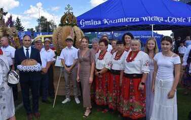 Dożynki Gminno-Powiatowe w Kazimierzy Wielkiej. Gmina Opatowiec z II miejscem za najpiękniejszy wieniec. 35