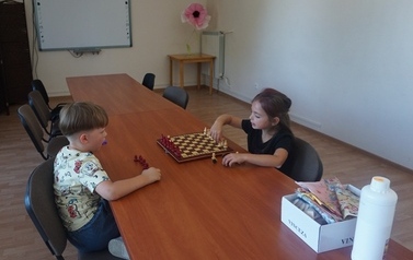 Wakacje w bibliotece &ndash; intensywnie, tw&oacute;rczo i z pasją 37