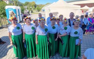 Seniorzy z Gminy Opatowiec na Senioraliach w Chęcinach 37
