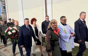 Uroczystości upamiętniające 82. rocznicę zestrzelenia alianckiego samolotu Liberator EW250 L 118
