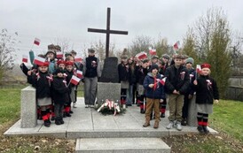 Obchody 106. Rocznicy Odzyskania Niepodległości przez Polskę w Zespole Szkolno-Przedszkolnym w Opatowcu 24