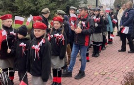 Obchody 106. Rocznicy Odzyskania Niepodległości przez Polskę w Zespole Szkolno-Przedszkolnym w Opatowcu 18