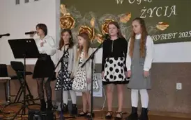 XVI Gminny Dzień Kobiet w Krzczonowie 54