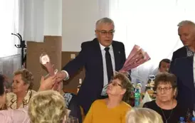 XVI Gminny Dzień Kobiet w Krzczonowie 97