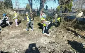 Sprzątanie świata w Gminie Opatowiec 2025 84